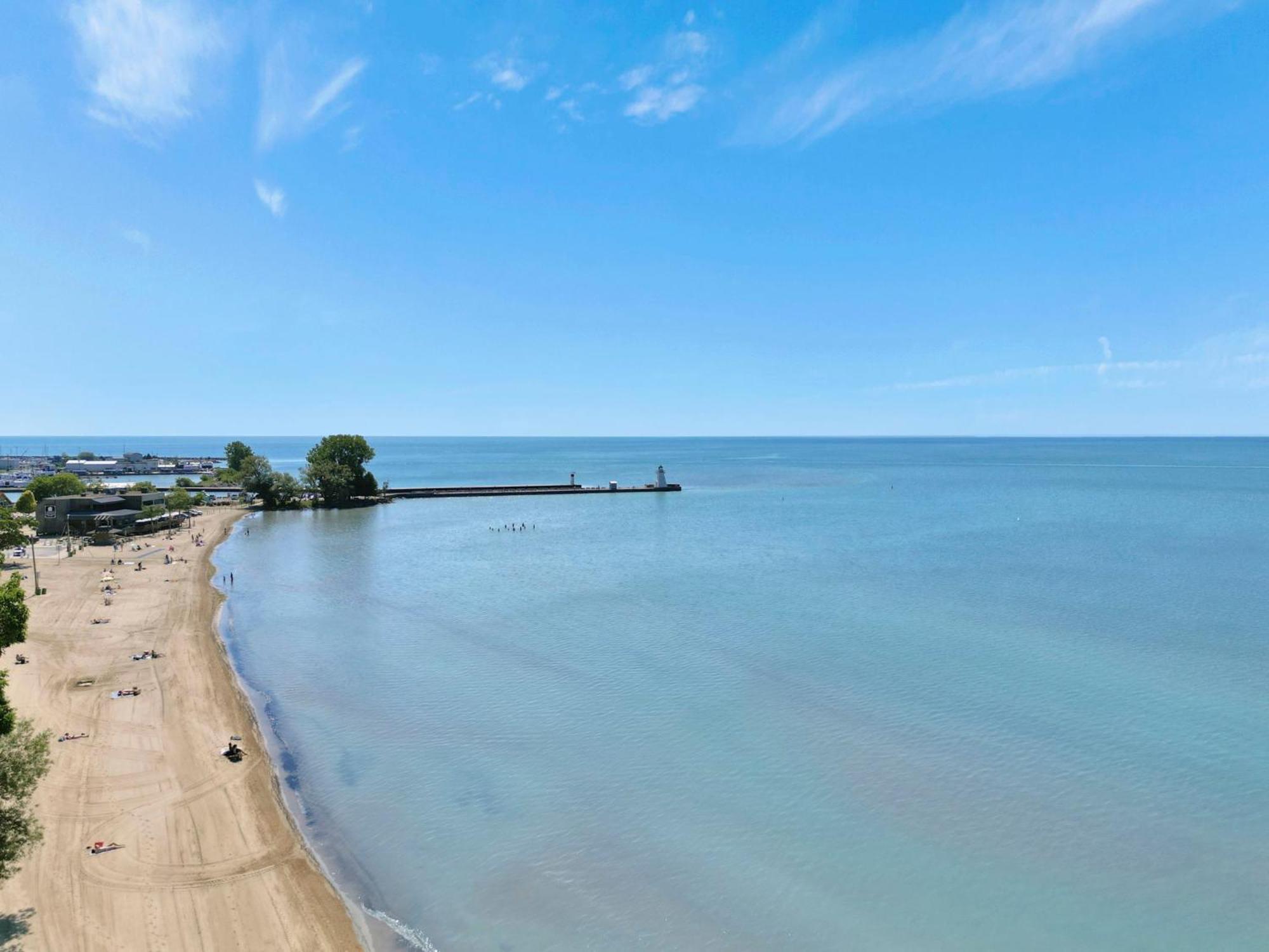 Luxe Lodges On Lake Erie Port Dover Exterior foto